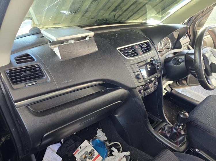suzuki Swift FZ SPORT Apr 2012 Parts & Wrecking