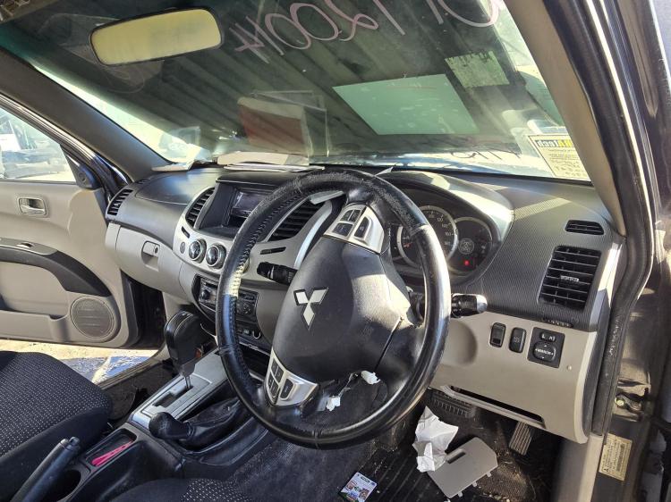 mitsubishi Triton MN GLX-R Sep 2011 Parts & Wrecking