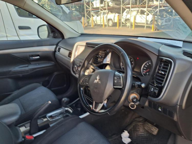 mitsubishi Outlander ZK Nov 2016 Parts & Wrecking