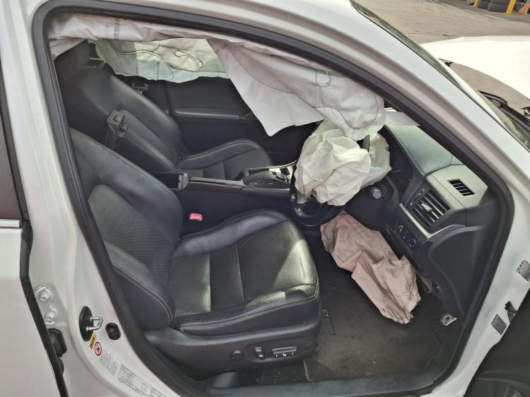 lexus Ct200 ZWA10R Feb 2011 Parts & Wrecking