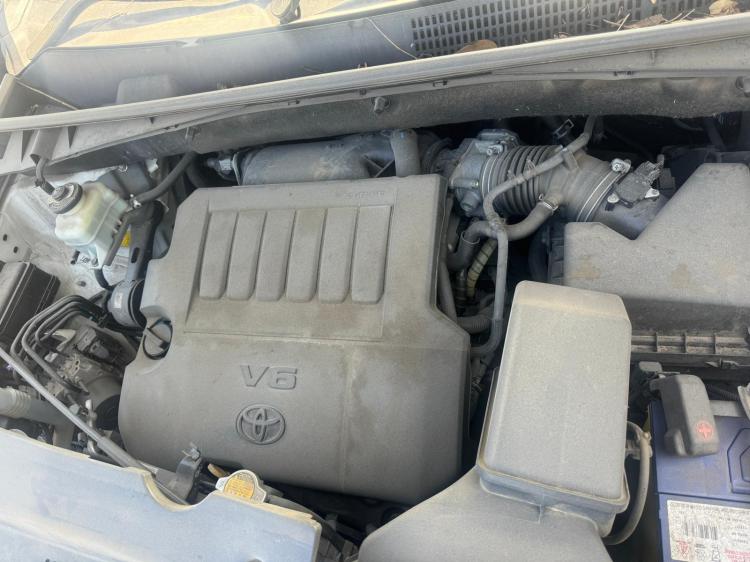 toyota Kluger 2015 Parts & Wrecking