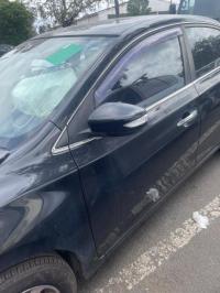 2014 Nissan Pulsar image 6