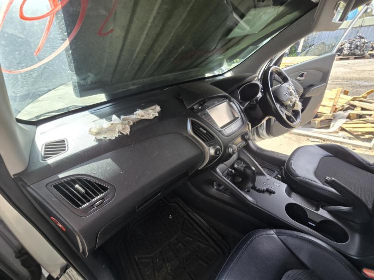 hyundai Ix35 LM SERIES ELITE Apr 2015 Parts & Wrecking