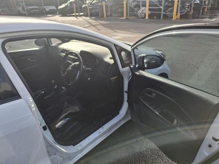 kia Rio UB Sep 2015 Parts & Wrecking
