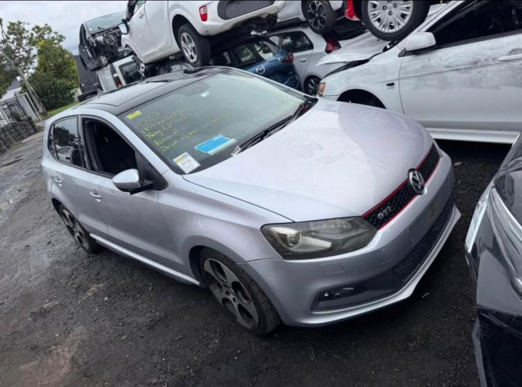 volkswagen Polo Jan 2013 Parts & Wrecking