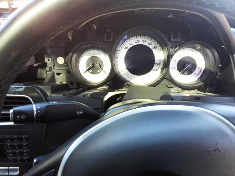 mercedes benz C250 ELEGANCE Nov 2013 Parts & Wrecking