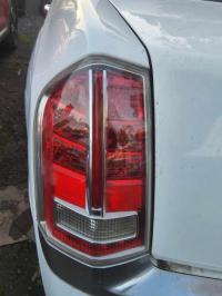 2013 Chrysler 300c image 6