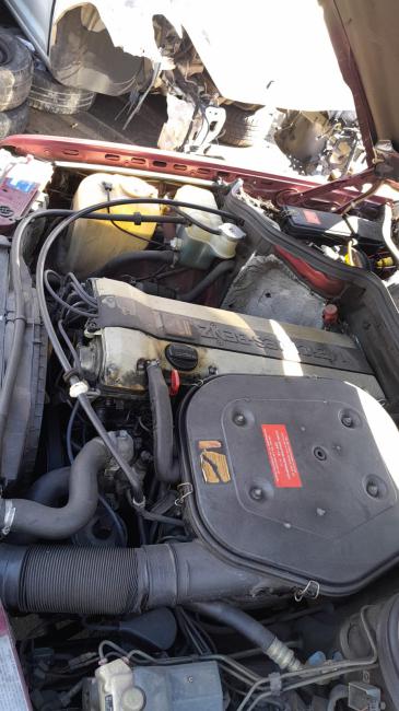 mercedes benz 300e 1990 Parts & Wrecking