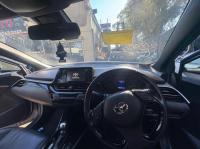 2017 Toyota C-hr image 6