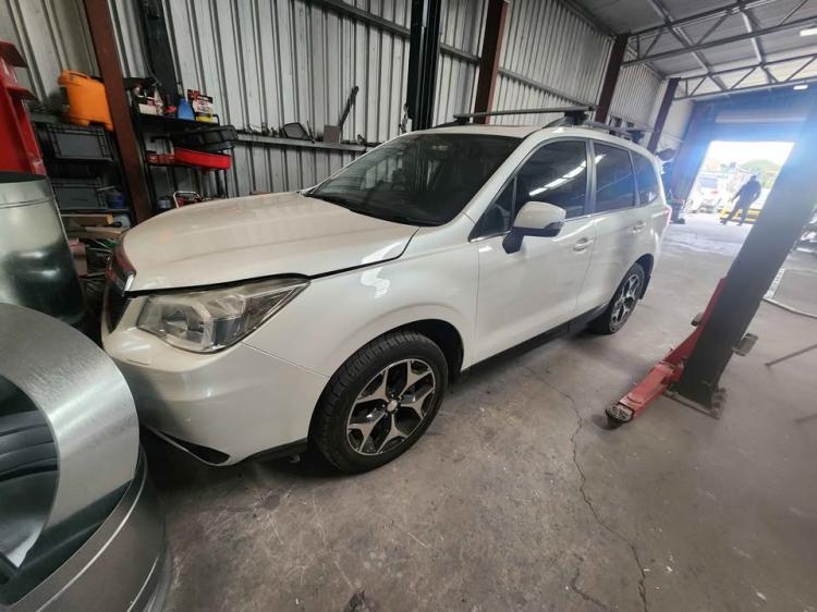 subaru Forester FORESTER 2015 Parts & Wrecking
