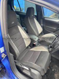 2012 Volkswagen Golf MK6 R MANUAL image 6