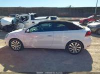 2012 Volkswagen Golf image 6