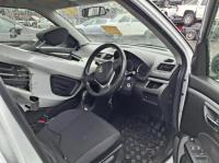 2014 Suzuki Swift FZ image 6