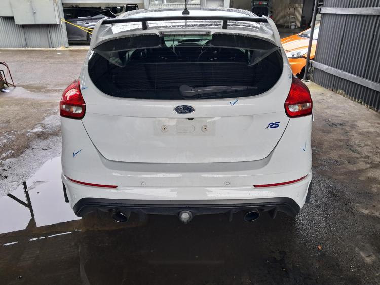 ford Focus Rs LZ Apr 2017 Parts & Wrecking