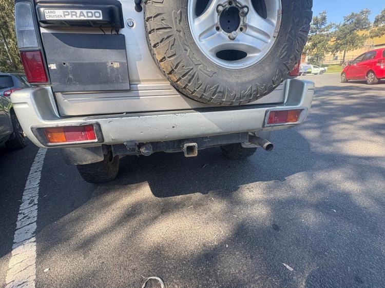 toyota Land Cruiser 2002 Parts & Wrecking