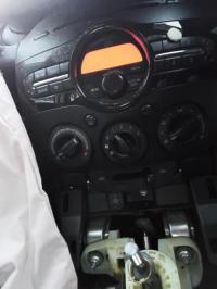 2011 Mazda 2 NEO image 6