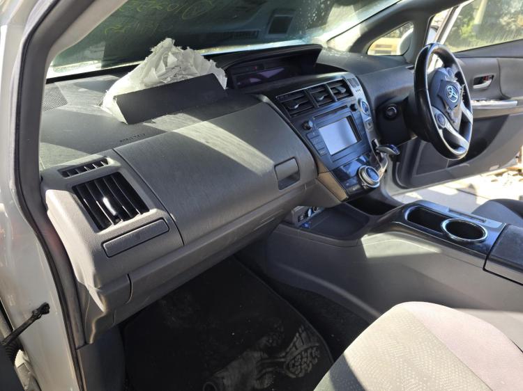 toyota Prius ZVW40R WAGON Aug 2014 Parts & Wrecking