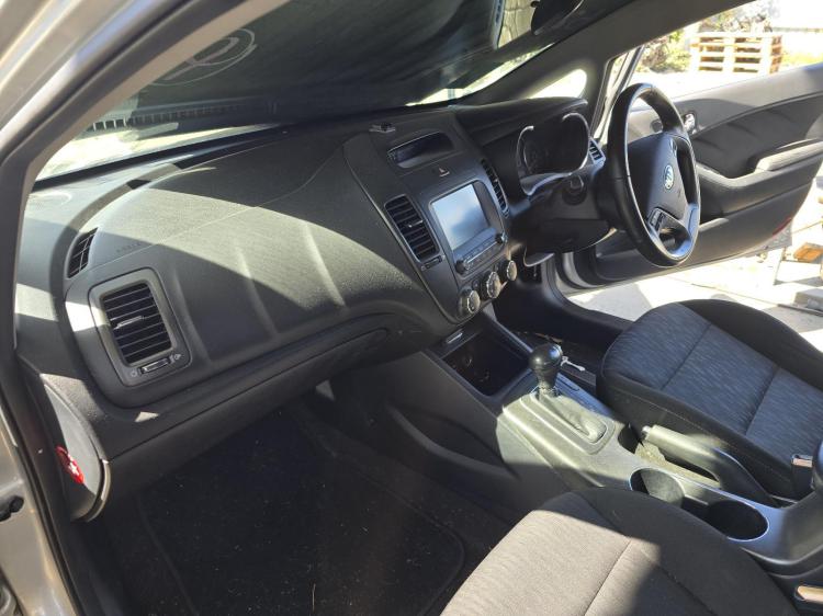 kia Cerato YD S PREMIUM Dec 2014 Parts & Wrecking