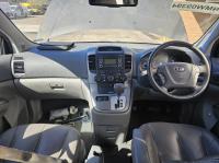 2010 Kia Carnival GBB8J46 SLI image 6