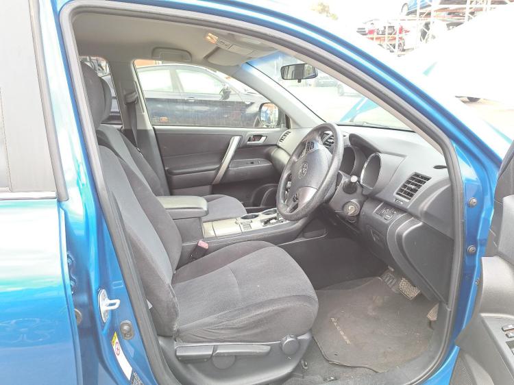 toyota Kluger GSU40R Nov 2013 Parts & Wrecking