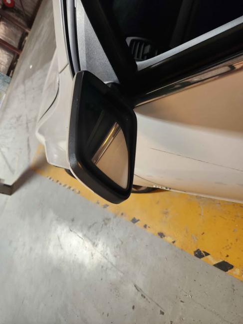 holden Commodore COMMODORE Jun 2011 Parts & Wrecking