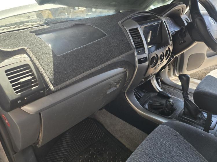 toyota Prado GRJ120R GXL Mar 2007 Parts & Wrecking