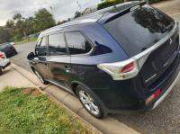 2015 Mitsubishi Outlander OUTLANDER image 6