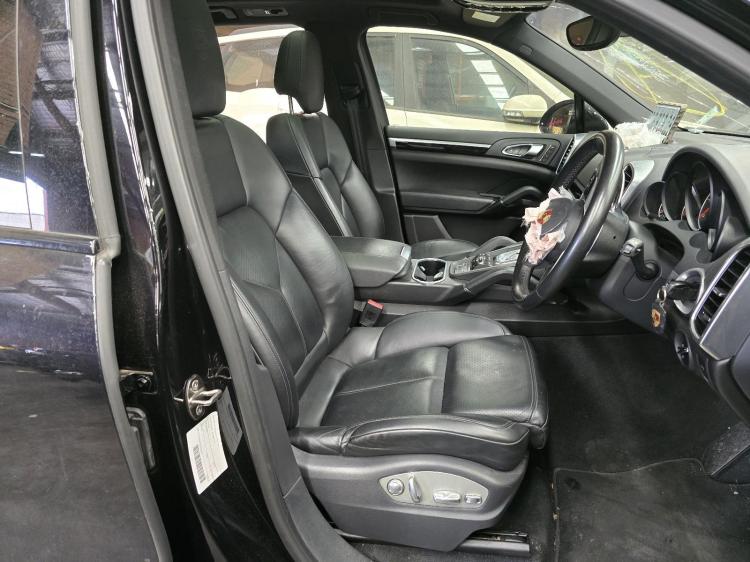 porsche Cayenne 92A Oct 2014 Parts & Wrecking