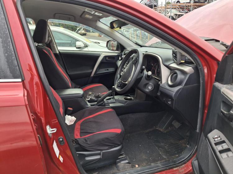 toyota Rav4 ZSA42R Oct 2014 Parts & Wrecking