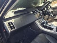 2015 Land Rover Range Rover Sport L494 TDV6 SE image 6