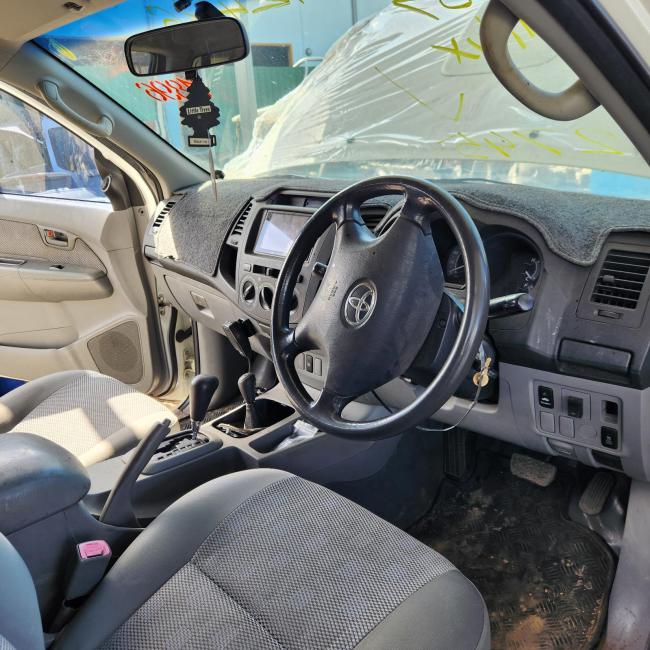 toyota Hilux KUN26R SR Apr 2007 Parts & Wrecking
