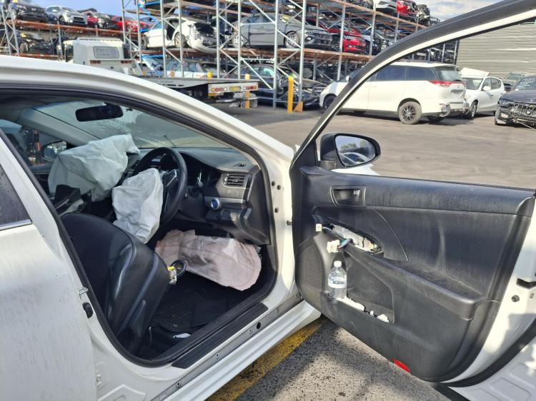toyota Camry AVV50R Aug 2016 Parts & Wrecking