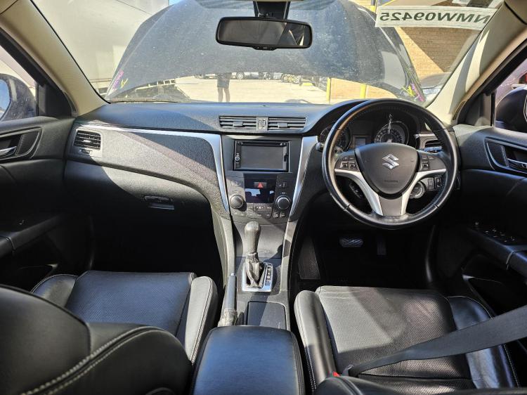 suzuki Kizashi FR SPORT AWD Oct 2012 Parts & Wrecking
