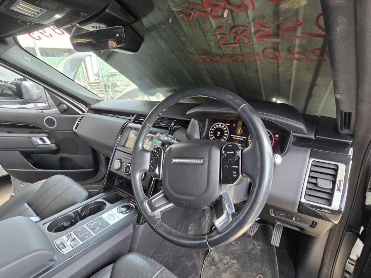 land rover Discovery L462 SDV6 SE Oct 2019 Parts & Wrecking