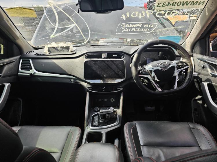 ldv T60 T60 LUXE MEGA TUB Jan 2023 Parts & Wrecking