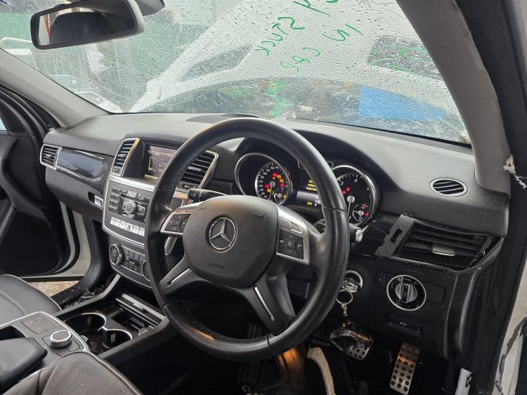 mercedes benz M Class W166 ML350 BLUETEC Aug 2013 Parts & Wrecking
