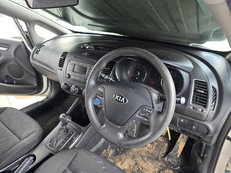 kia Cerato YD S Feb 2014 Parts & Wrecking