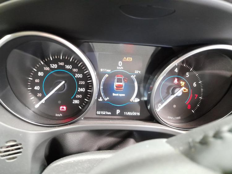 jaguar F-pace Nov 2017 Parts & Wrecking