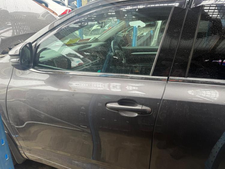 toyota Kluger 2015 Parts & Wrecking