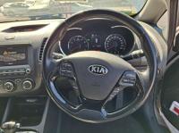 2017 Kia Cerato YD image 6