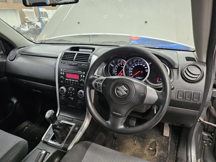 suzuki Grand Vitara JB 1.6I M16A MAN 5SPD 4WD Jul 2006 Parts & Wrecking