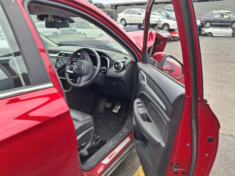 mg Zs Nov 2023 Parts & Wrecking