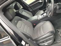 2021 Volkswagen Touareg CR image 6