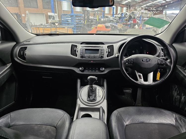 kia Sportage SL 2.0I G4NC AUTO 6SPD AUTO FWD SI PREMIUM Dec 2014 Parts & Wrecking