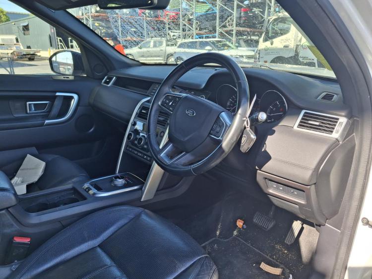 land rover Discovery Sport Aug 2016 Parts & Wrecking
