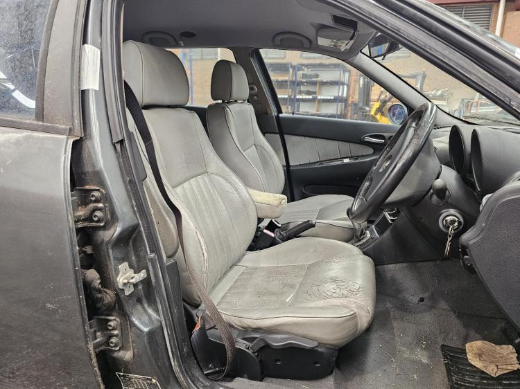 alfa romeo 156 2.0L WAGON AR32301 5SPD AMT FWD 16V TWIN SPARK Jan 2001 Parts & Wrecking