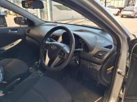 2015 Hyundai Accent RB image 6