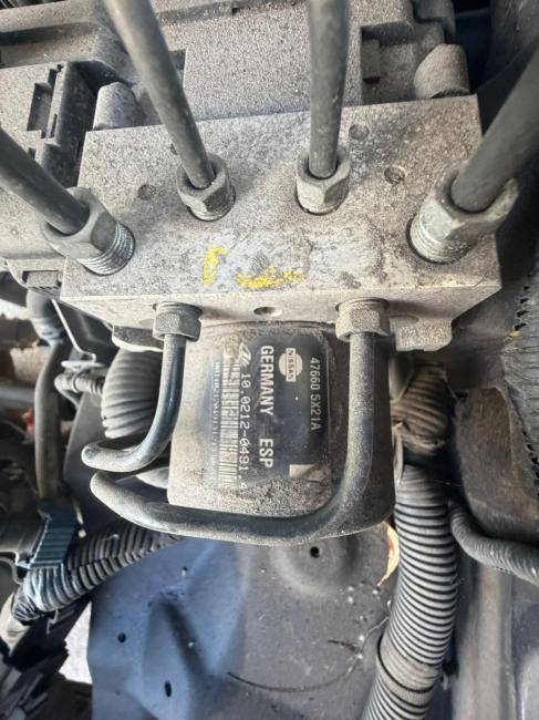 nissan Navara 2012 Parts & Wrecking