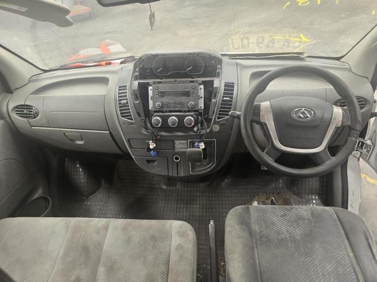 ldv V80 2.5DT AMT 6SPD FWD LWB MID ROOF Mar 2017 Parts & Wrecking