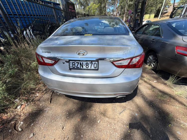 hyundai I45 2011 Parts & Wrecking